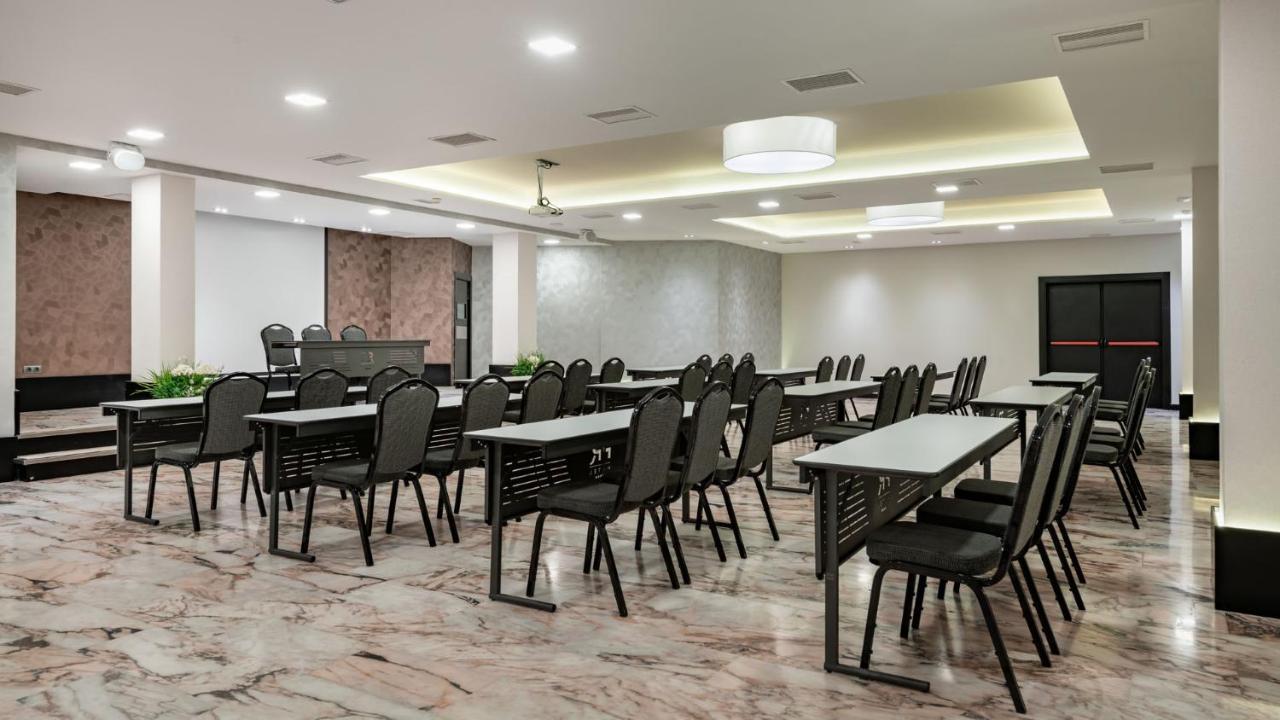 Hotel Parque Real Ciudad Real Eksteriør bilde